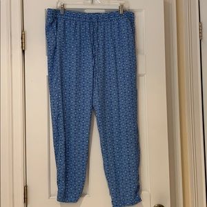 GAP patterned pants